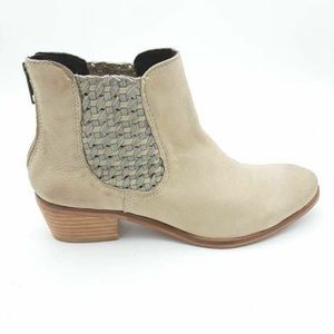 Sbicca Vintage Collection Dodson Bootie New 6.5